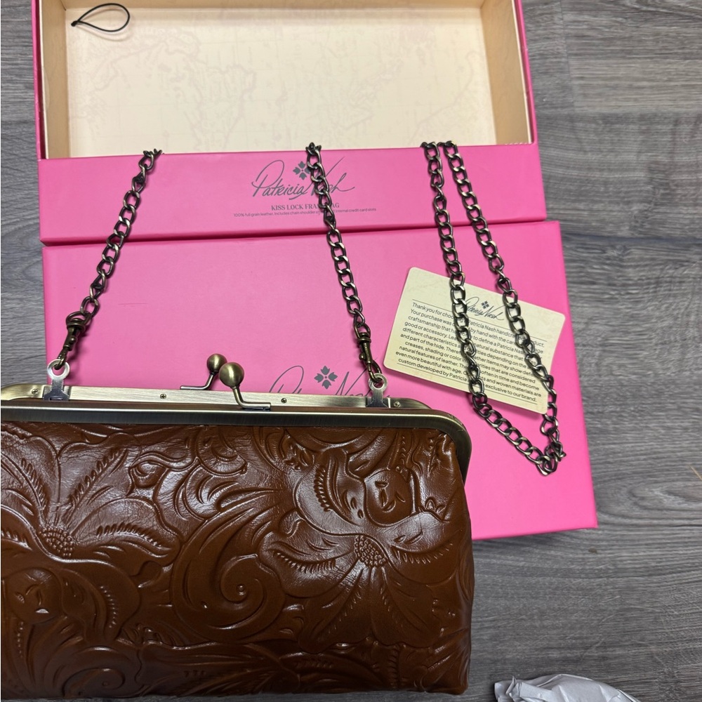 Patricia Nash Tooled Brown kiss-lock Clutch/Purse NWT